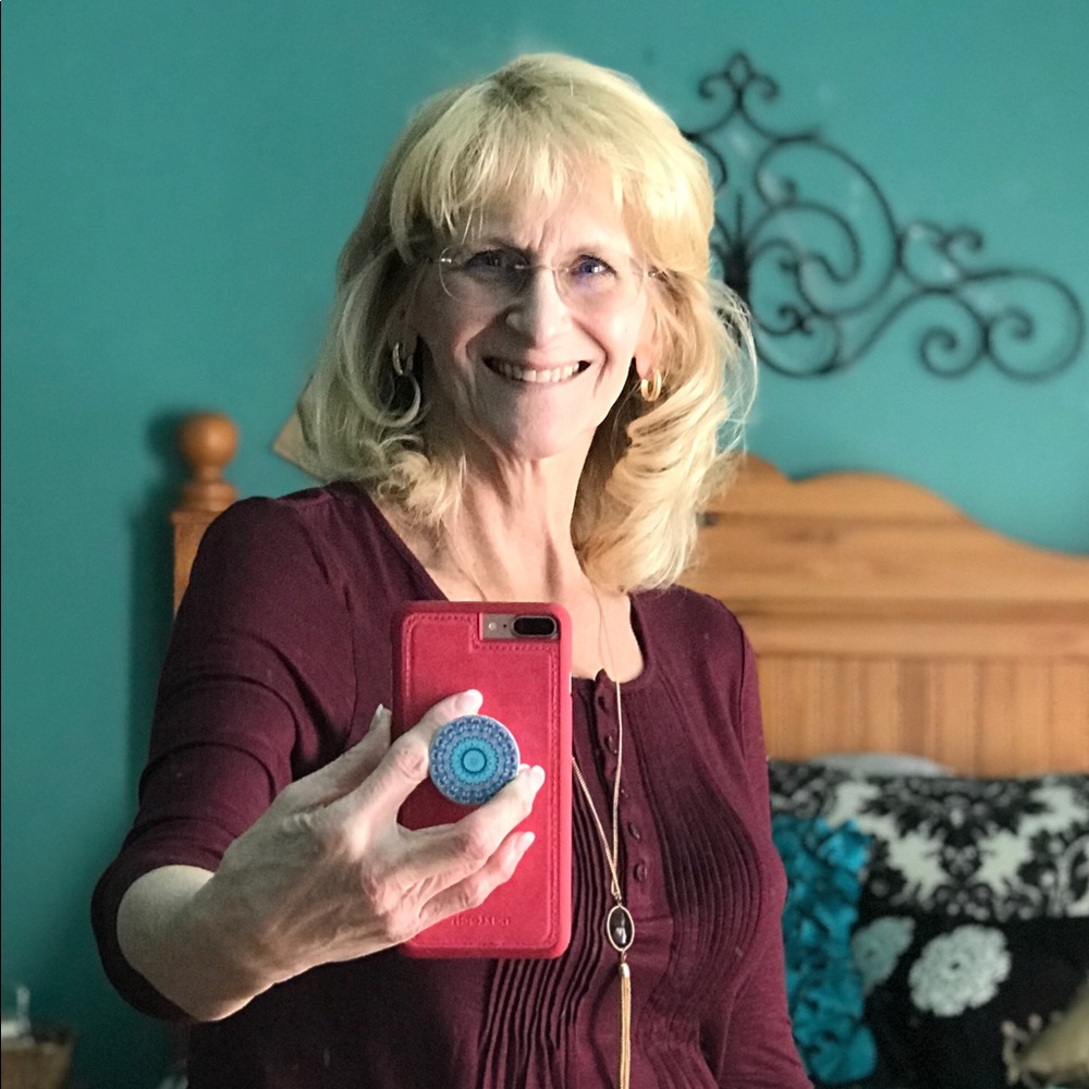 Meet your Posher, Kathryn